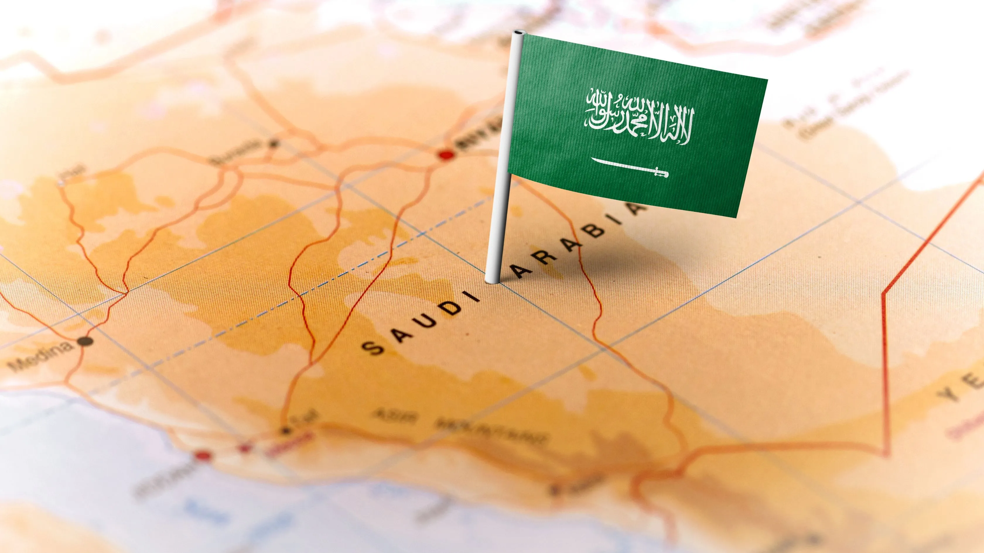 KSA Corridor: Heavy Cargo & Heavy Machinery Transport from the UAE